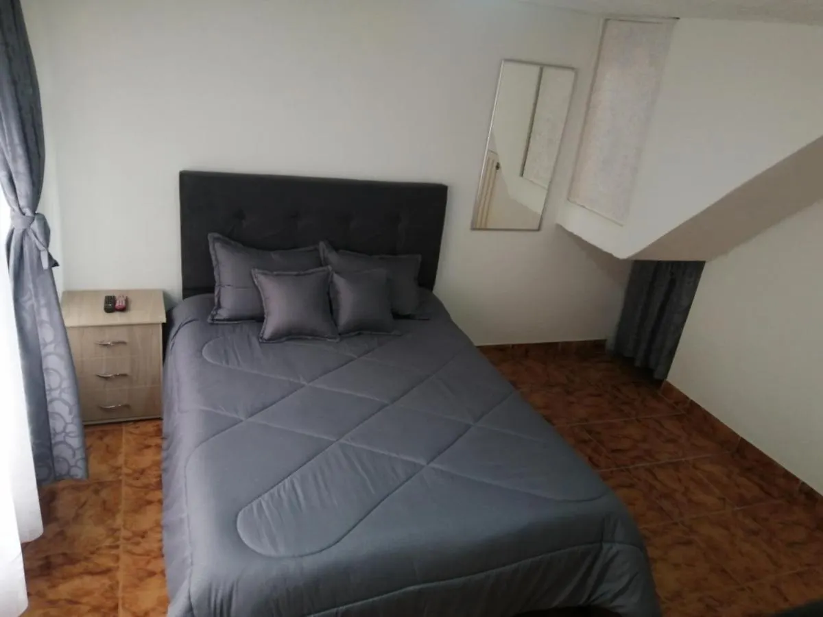 Guest house Habitacion Privada Cerca Al Aeropuerto Y Terminal Bogota Colombia